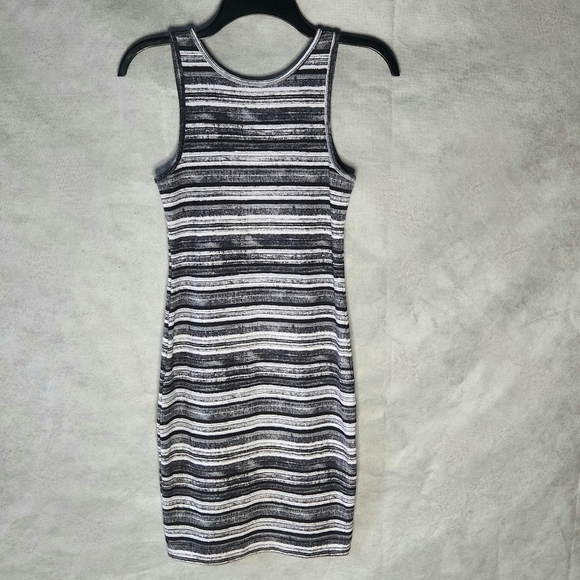 RACHEL Rachel Roy Stripe Casual Tee Shirt Dress - Picture 2 of 10